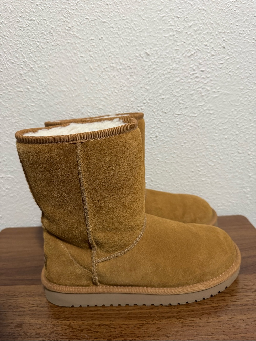 Koolaburra by UGG Women's Koola Boot size 5W